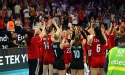 Filenin Sultanları, Letonya'ya set vermedi