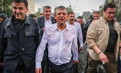 YENİ Parti İletişim'den Ahmet Kaya şarkılı Özgür Özel paylaşımı