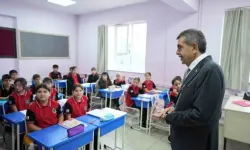 Okullarda ara tatil kaldırılacak mı? Milli Eğitim Bakanı Yusuf Tekin açıkladı