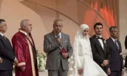 Bülent Arınç'a hem AK Parti'den hem Beştepe'den sert tepki: 'Birkaç şuursuzdan başka...'