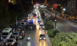 Manisa'da makas atan sürücü 5 araca çarpıp kayboldu