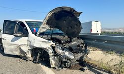 Otomobil motosiklete arkadan vurdu: 1 ölü