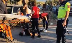 İzmir'de otomobil ile motosiklet çarpıştı: 2 yaralı