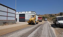 Turgutlu Belediyesinden yol sorunlarına çok yönlü çözüm