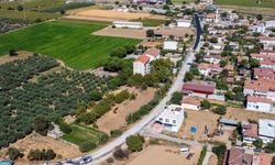 Gölmarmara NATO Caddesi’nde sıcak asfalt çalışması başladı