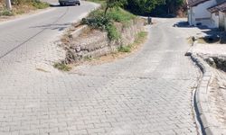 Şehzadeler'de parke taş döşeme çalışmalarında yüzde 95 tamamlandı