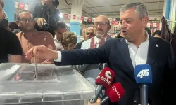 Özgür Özel Yunusemre Başkanı için oyunu kullandı
