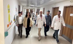 İYİ Parti Manisa Heyeti yaralı öğrencileri ziyaret etti