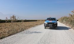 Şehzadeler’de 20,2 kilometrelik ova yolu bakıma alındı