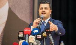 Eyyüp Kadir İnan’dan Manisa’da Özgür Özel’e benzin istasyonu göndermesi