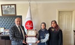 Salihli'de hafızlar belgelerine kavuştu