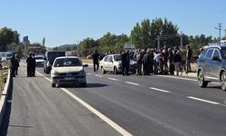 Karşıya geçmek isterken otomobilin çarptığı yaşlı adam hayatını kaybetti