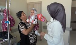 Kütahya'da ilk kez 2 buçuk yaşındaki bir çocuğa biyonik kulak ameliyatı yapıldı