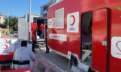 Öğrenciler ikna etti, Sarıgöl’de 26 ünite kan toplandı