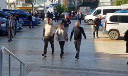 Aydın'da polisten kaçan silahlı tehdit şüphelisi adliyeye sevk edildi