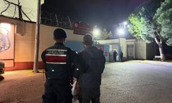 21 yıl 4 ay hapsi bulunan firari, jandarmanın elinden kaçamadı