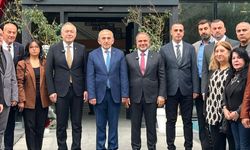 MHP Manisa'dan Manisa TSO Başkanı Yılmaz'a ziyaret