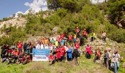 TURBELDAK’tan Ulubey Kanyonu’nda nefes kesen doğa yürüyüşü