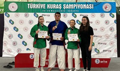 Salihli’yi gururlandıran şampiyonluk