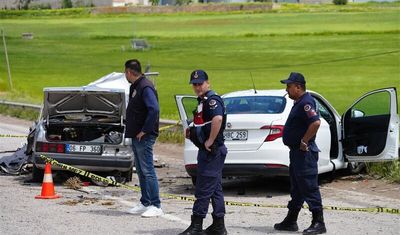 Fiat araçlar bir aileye mezar oldu:  3 ölü, 6 yaralı