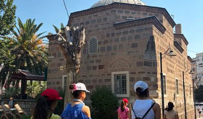 Bilecikli çocuklar Manisa'nın tarihi ve kültürel yerlerini gezdi