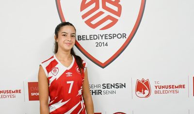 Yunusemre Belediyespor genç libero Eylül Aydemir'i renklerine bağladı