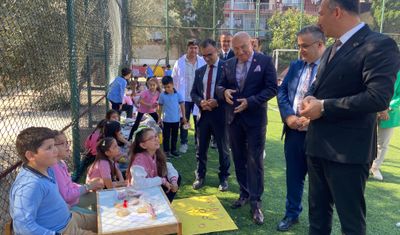 il Millieğitim Müdürü Uğurelli Alaşehir’de öğrencilerle buluştu