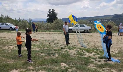 Geleneksel Uçurtma Şenliğinde kültür rüzgarı esti