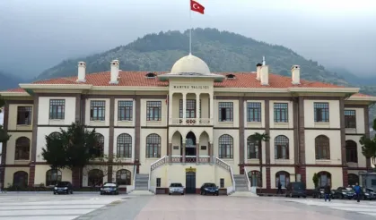 Manisa Valiliği’nde yeni görev yerleri belli oldu