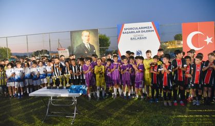 Zafer Bayramı coşkusu futbol turnuvasıyla taçlandı