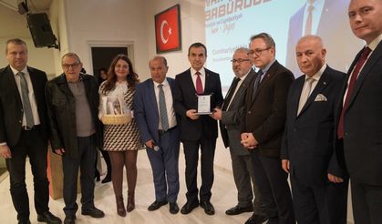 Babüroğlu Atatürk ve Cumhuriyet değerlerini anlattı
