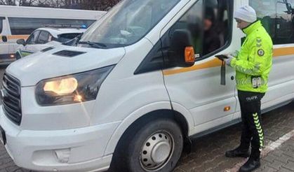 Manisa Emniyet Müdürlüğünden okul servislerine sıkı denetim