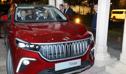 Cumhurbaşkanı Erdoğan Mısır Cumhurbaşkanı es-Sisi’ye Togg hediye etti