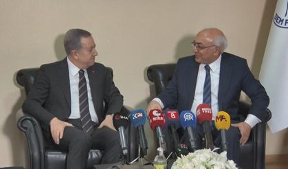 MHP ve DEM Parti bayramlaştı