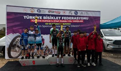Akhisarlı bisikletçiler Türkiye Kupası'nda zirvede