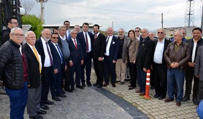 Demokrat Parti Genel Başkanı Gültekin Uysal Manisa'da