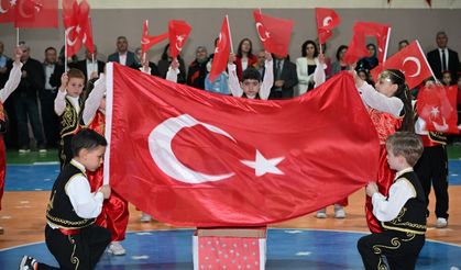 Manisa ilçelerinde 23 Nisan coşkusu