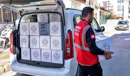 Manisa Büyükşehir’den bayram öncesi gönüllere dokunan destek