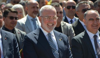 Yenişehirlioğlu Akhisar'da konuştu: "Akhisar benim için sadece bir şehir değil..."