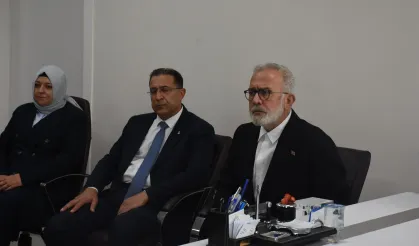 AK Partili Yenişehirlioğlu yaralı öğrencileri ziyaret etti
