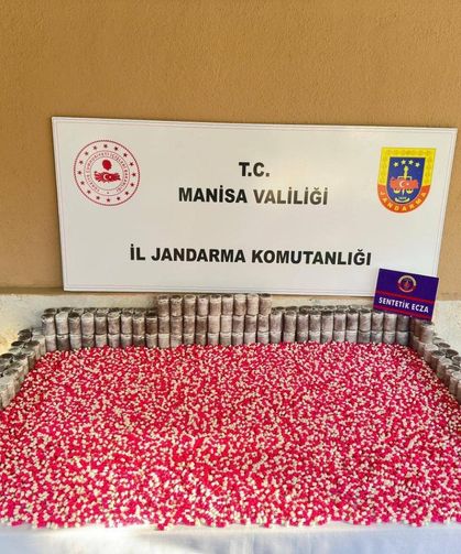 Zehir taciri jandarmadan kaçamadı