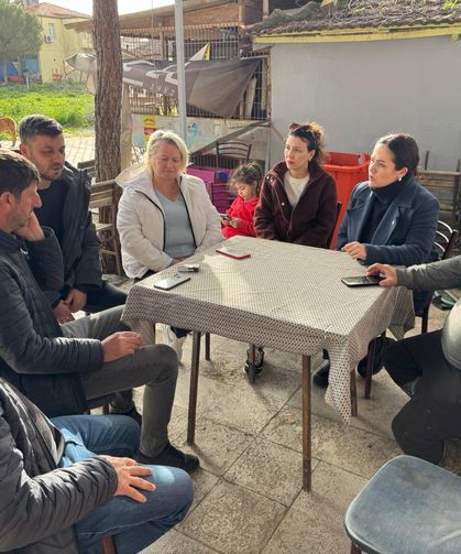 İYİ Partili Aytaç selden etkilenen mahalleleri ziyaret etti