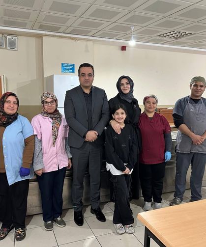 Kaymakam Dalak öğrencilerle birlikte iftar açtı