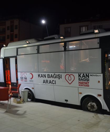 Selendi'de gece kan bağışı seferberliği