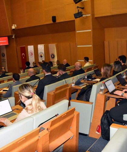 Manisa TSO’da ihracatçılar bilgilendirildi
