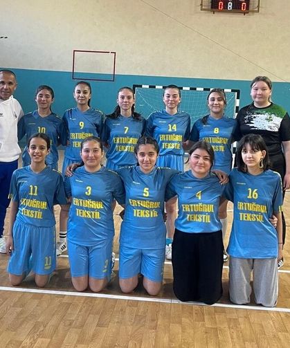 Salihli'nin yıldız kızları Manisa'da şampiyon