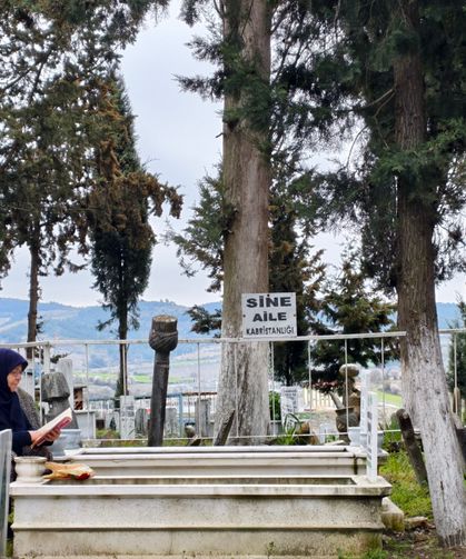 Bayram öncesi mezarlıklarda duygu seli