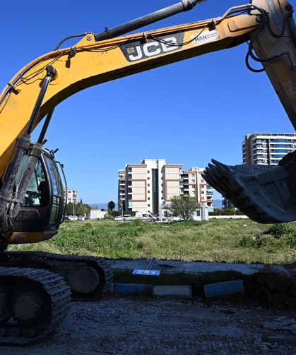 Güzelyurt’un sorunlu kanalizasyon hattı yenileniyor