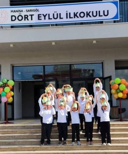 Sarıgöl’de Orman Haftası Panosu büyük ilgi gördü