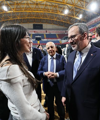 Kasapoğlu, Manisalılarla iftar sofrasında buluştu